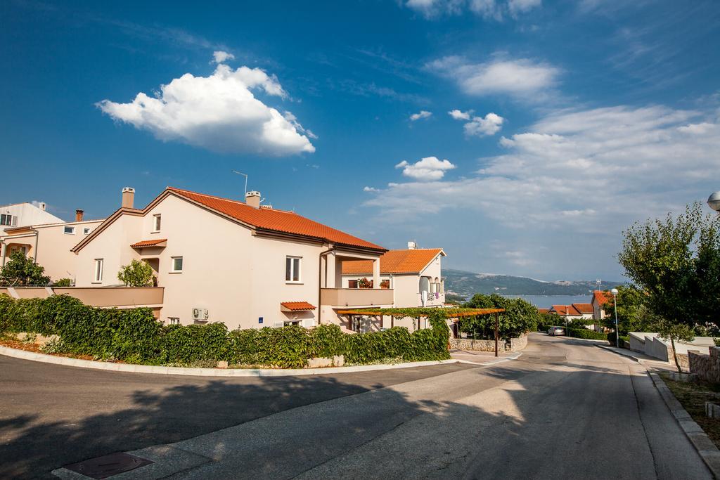 The Golden Island Apartments Krk Town Luaran gambar